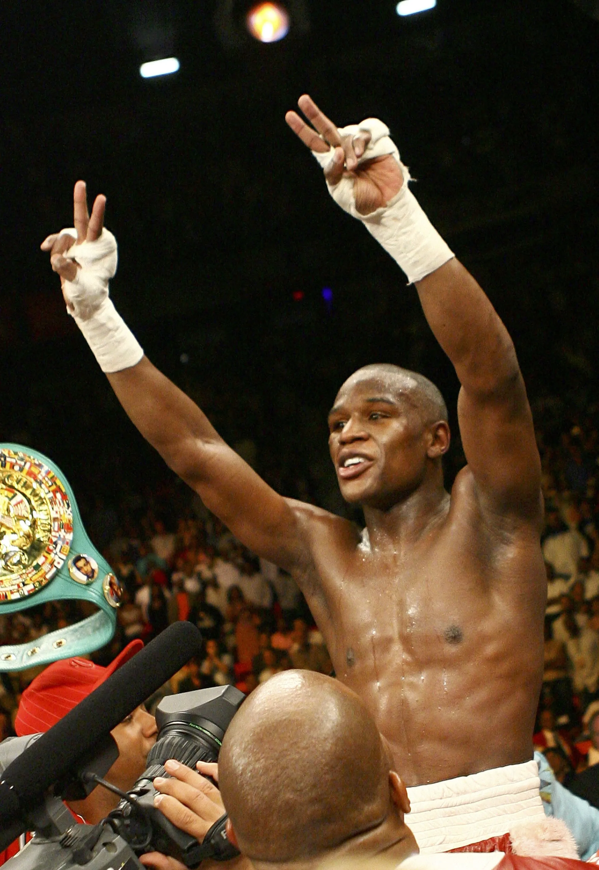 Mayweather was 29 when he decided to manage his own career