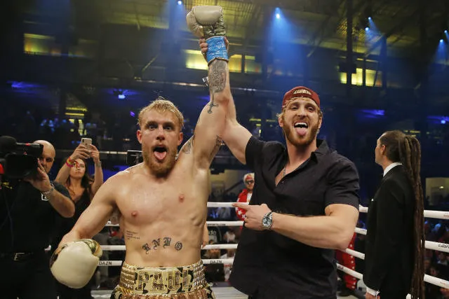 Logan Paul offers to replace Mike Tyson to fight brother Jake Paul - Yahoo  Sports