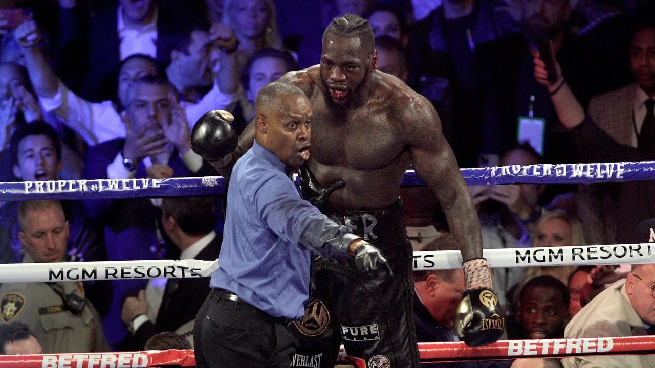 Trận tái đấu Tyson Fury vs Deontay Wilder: Mike Tyson khuyên nhà vô địch bị đánh bại hãy “lớn lên”; tin tức quyền anh, cập nhật