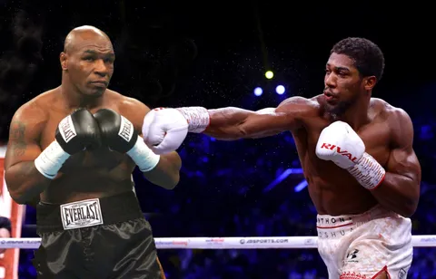 Mike Tyson sẵn sàng thượng đài cùng nhà vô địch thế giới Anthony Joshua