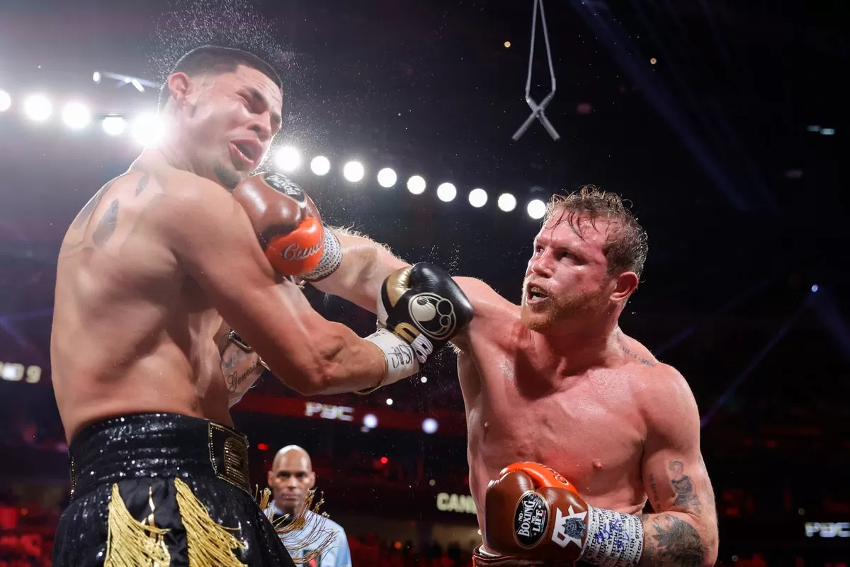 Canelo vs Edgar Berlanga LIVE: Alvarez knocks down challenger and wins on  points | The Independent